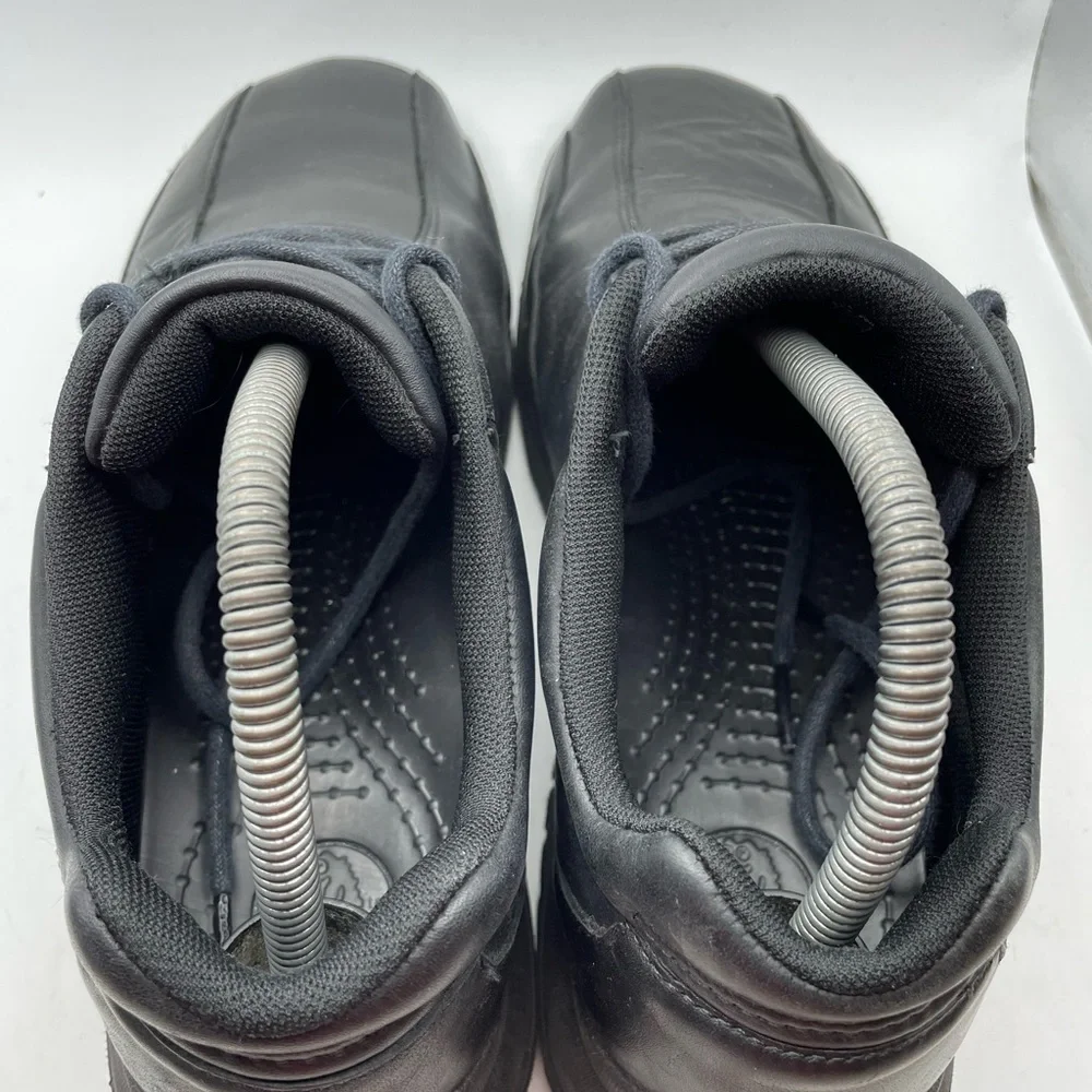Crocs Slip Resistant black leather mens work sneakers size 8